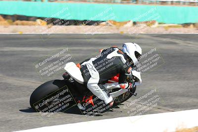 media/Oct-15-2022-TrackXperience (Sat) [[8f70b8b0be]]/Group 2/session 2 turn 3 and 4/